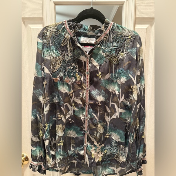 Johnny Was silk embroidered long sleeve blouse - Picture 1 of 7